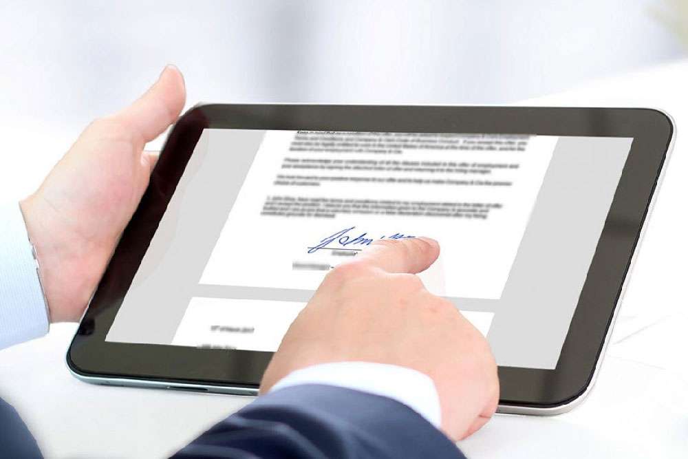 Rent Centric Contacless Signature